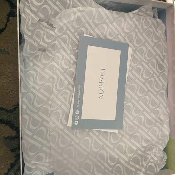 Pashion Footwear Brenna White Heels - Picture 3 of 5